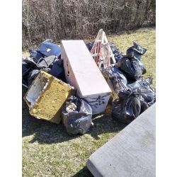 Śmieci zebrane przez osadzonych